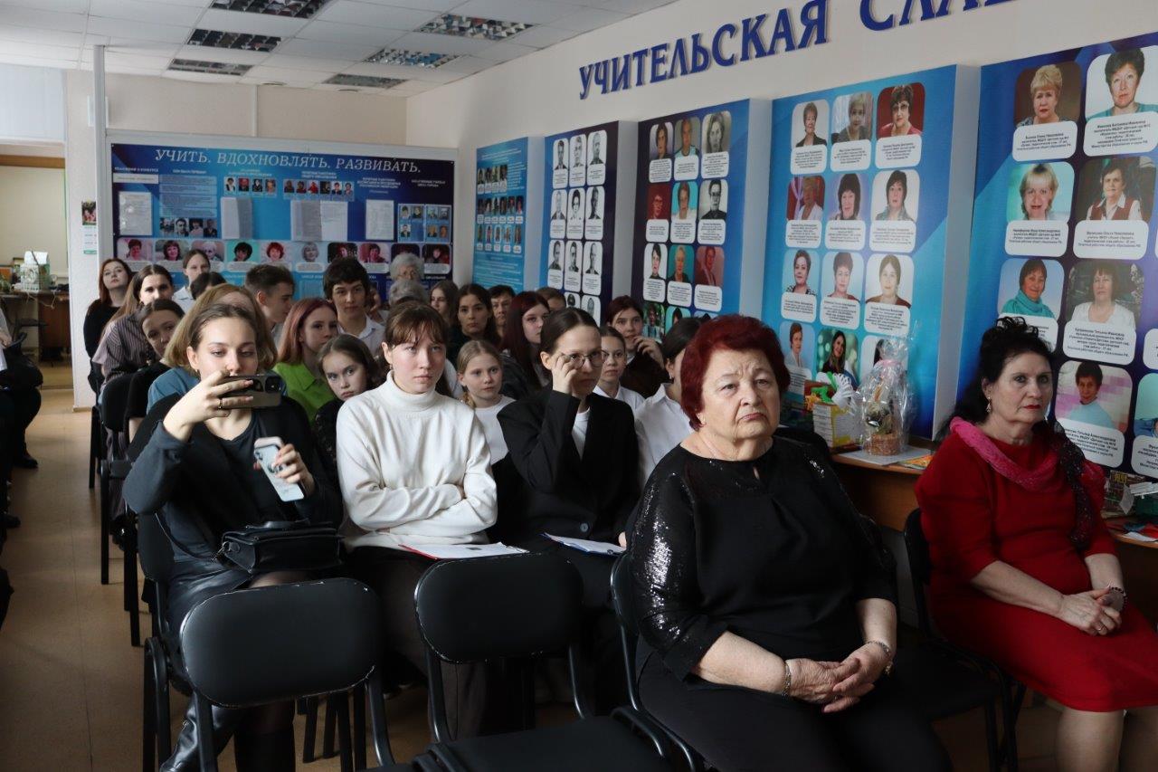 дети в музее