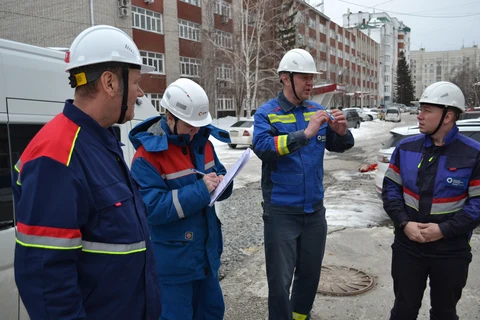 Рабочие предприятия СГК