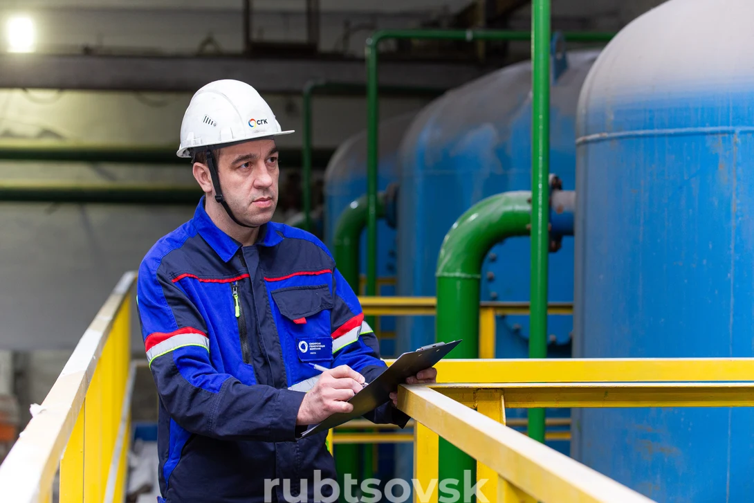 Фото рабочего на предприятии 