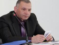 direktor_filiala_no_7_gu-altayskogo_ro_fonda_socialnogo_strahovaniya_rossiyskoy_federacii_o.s._takmakov_h.jpg