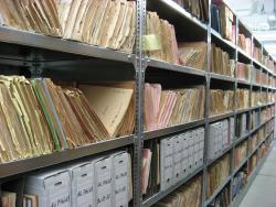 wood-warehouse-aisle-library-archive-files-ddr-inventory-window-covering-516183_h.jpg