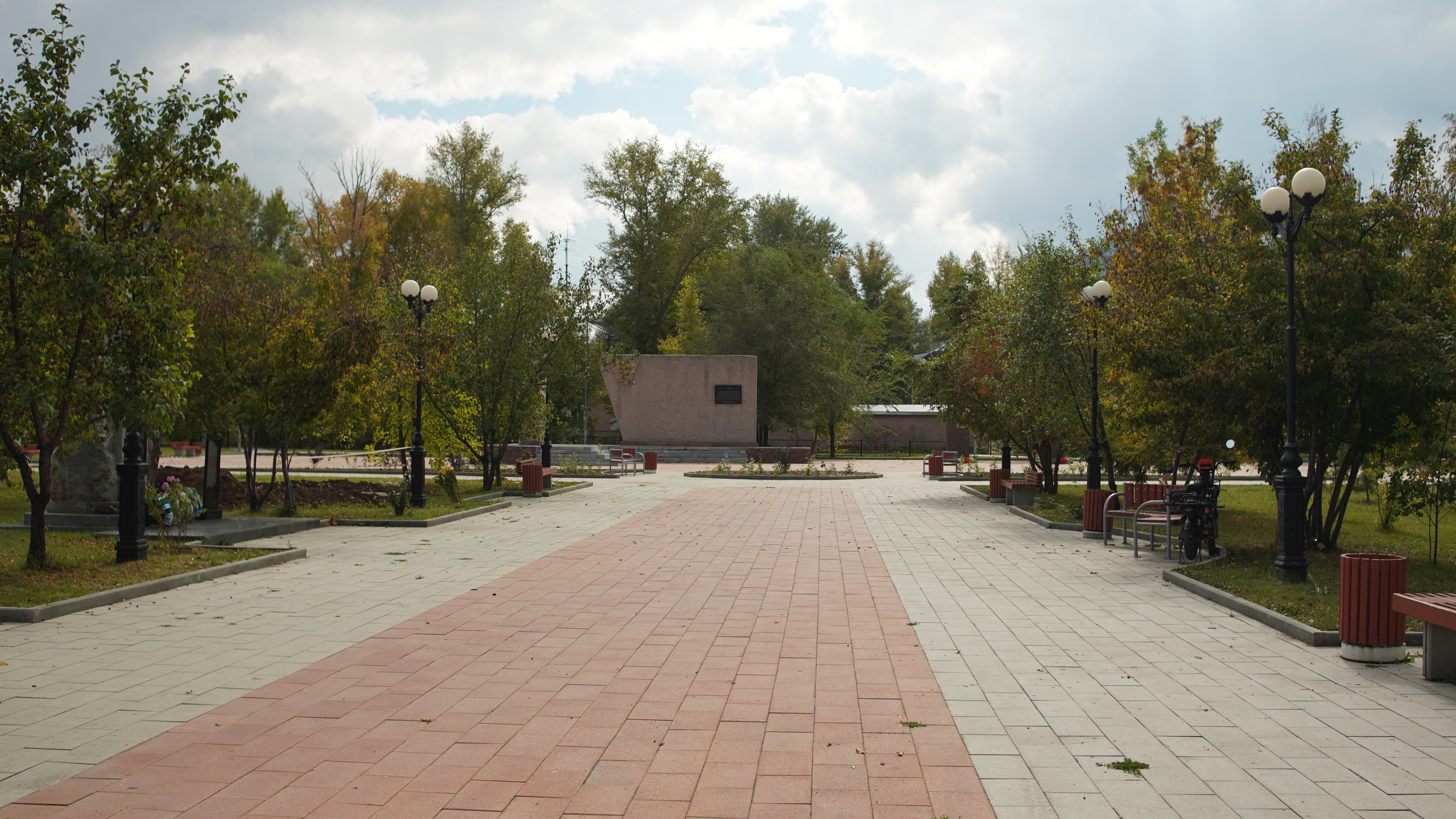 Сквер Комсомольской славы
