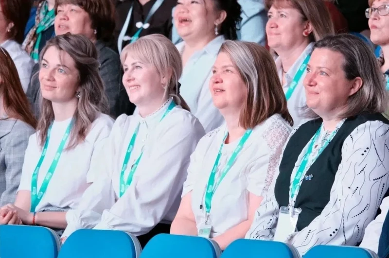 Рубцовчанка освоила современные методики управления детским отдыхом на Всероссийской школе во Владивостоке ⁣