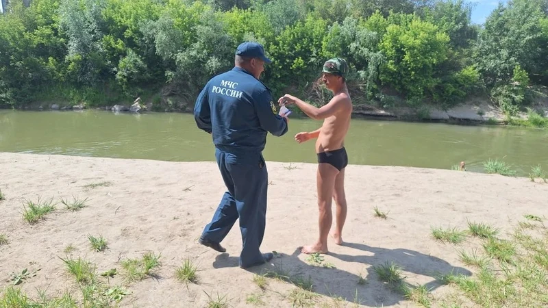 В Рубцовске продолжаются рейды по береговой линии реки Алей