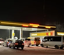 Заправка АЗС "Роснефть" по ул. Светлова