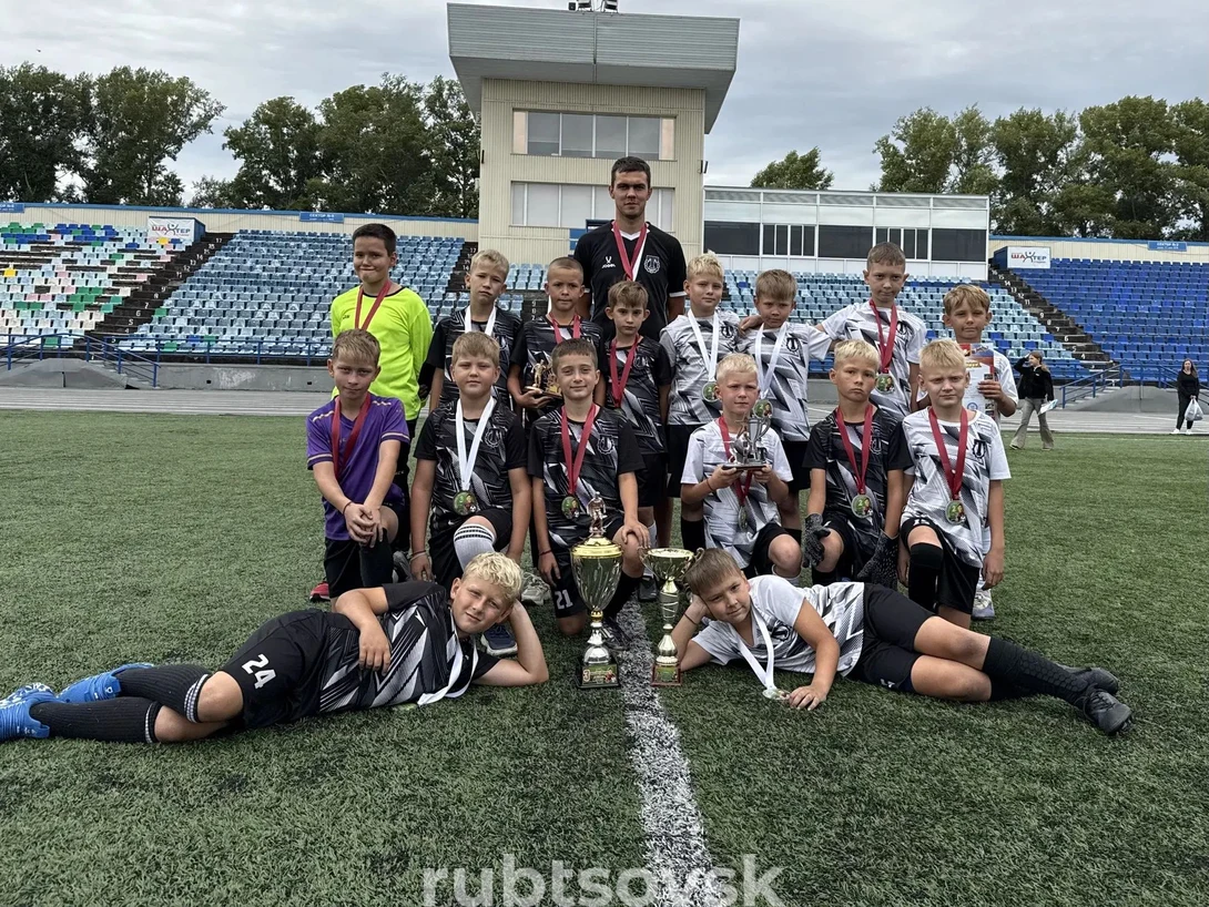 сборная команда по футболу 