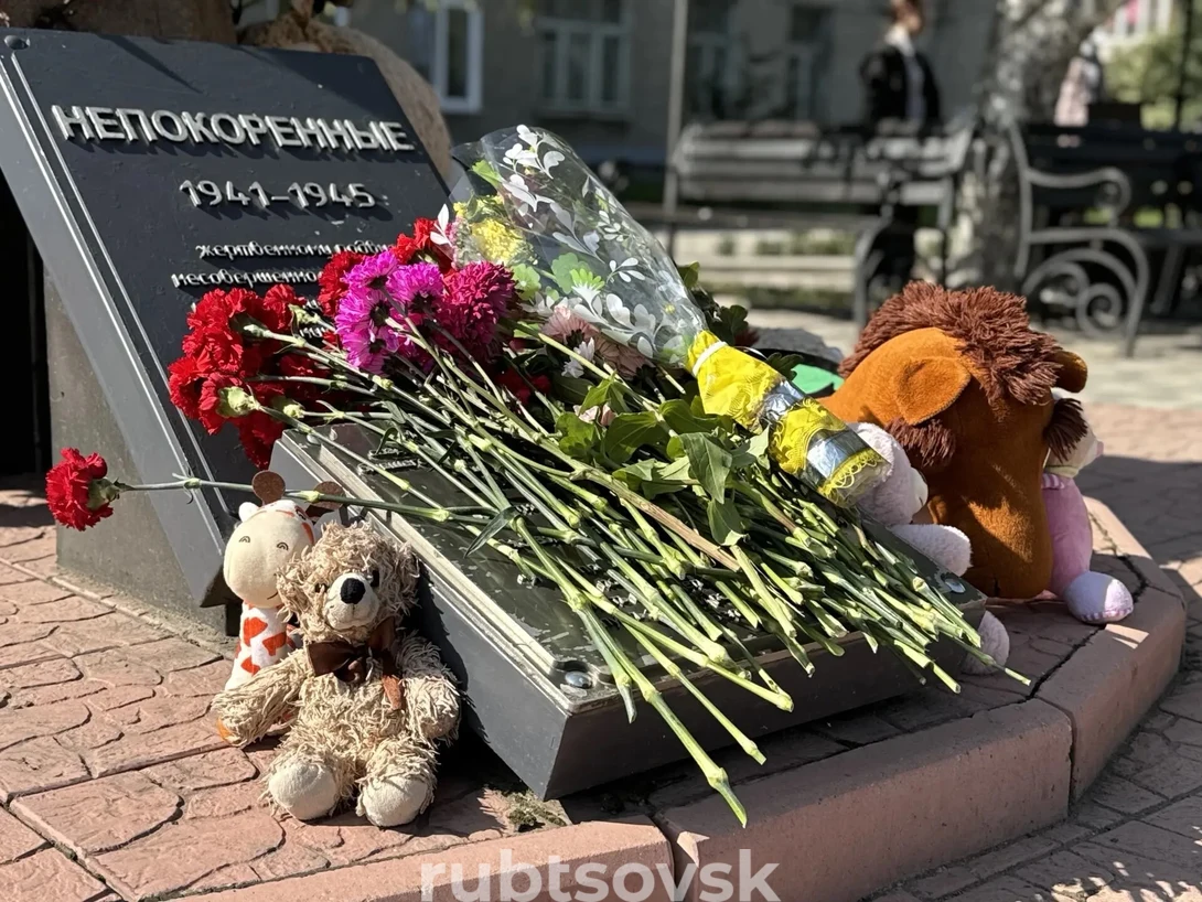 Сквер Непокоренные, где ежегодно проходят мероприятия, приуроченные Дню солидарности в борьбе с терроризмом