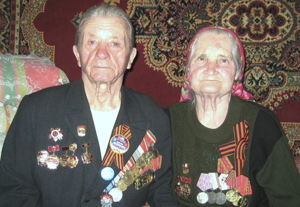 dedushka_s_babushkoy.jpg